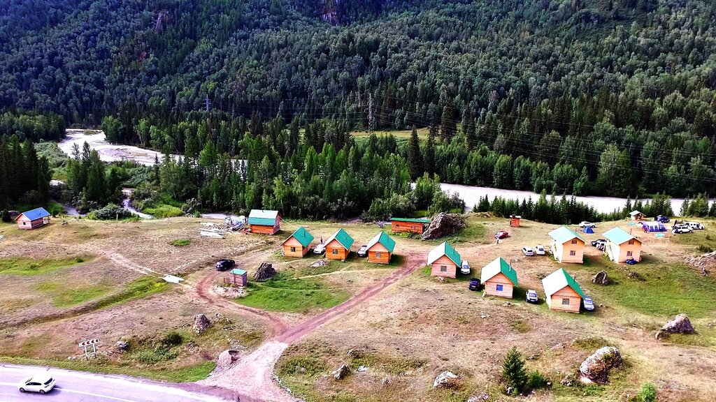 Алтайская база. Сартакпай горный Алтай. Сартакпай база отдыха горный Алтай. База отдыха Долина Сартакпая горный Алтай. База Сартакпай Акташ.